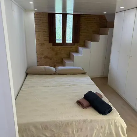 Precioso Loft En La Ciutat Vella En Lägenhet *